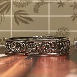 RARE Silpada Sterling Silver Floral Filigree Bracelet.